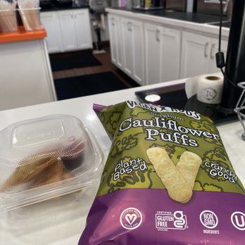 Fresh Fuel Juicery - Samosa (5) at left cauliflower puffs (4.99) - Juice Bars & Smoothies Near Me - Hayward, California Fresh Fuel Juicery - Samosa (5) at left cauliflower puffs (4.99) - Juice Bars & Smoothies Near Me - Hayward, California