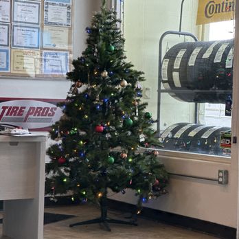 Rodeo Autotech Tire Pros - Tires Near Me - Rodeo, California