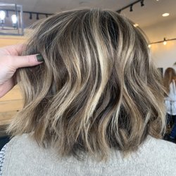 Chroma Salon