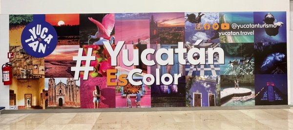 Mérida International Airport by null