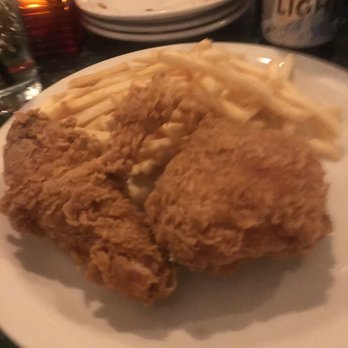 Verucchi's Ristorante - Fried chicken , French fries and coors light - Italian Near Me - Spring Valley, Illinois