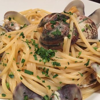 Casa Maria - Spaghetti with Clams - Cafes Near Me - Rome, RM Casa Maria - Spaghetti with Clams - Cafes Near Me - Rome, RM