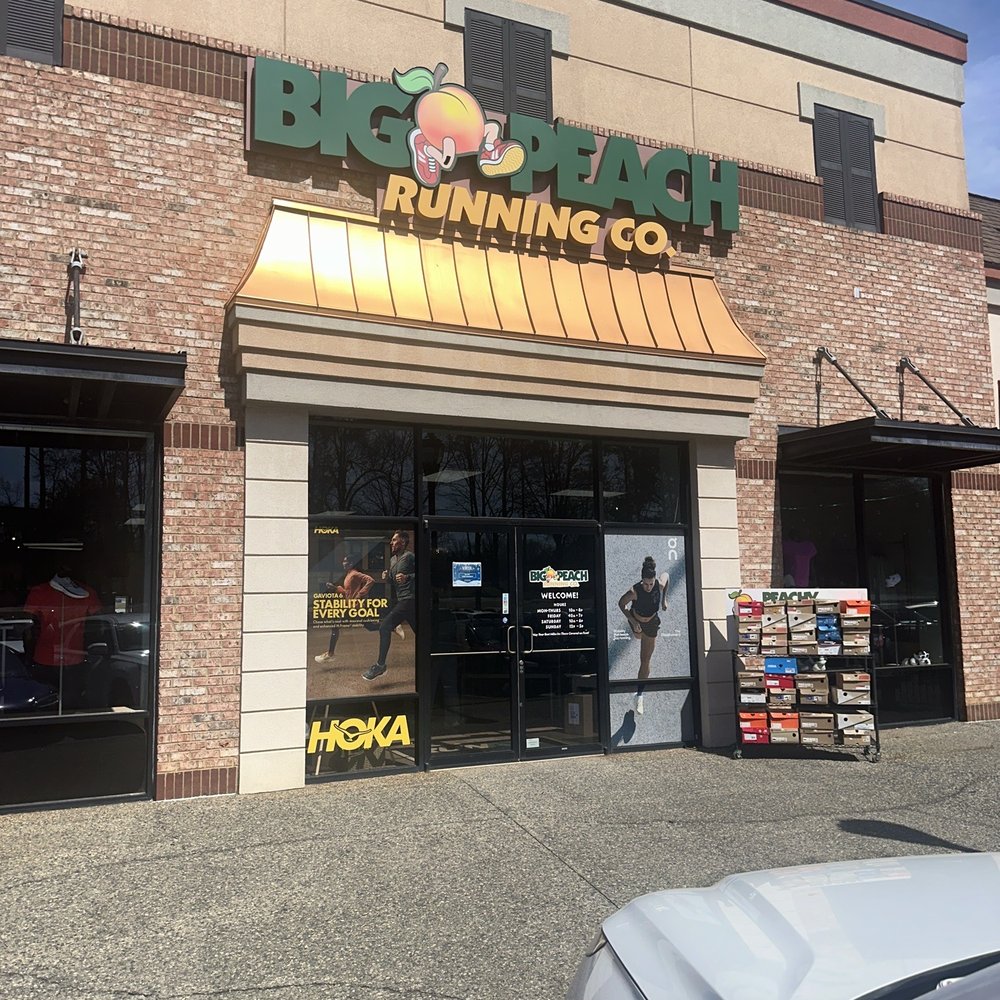 Big Peach Running Co. Alpharetta - Shoe Stores Near Me - Alpharetta, Georgia