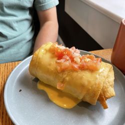 Reds Breakfast & Lunch