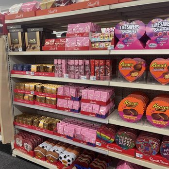 CVS PHARMACY - Updated December 2025 - 56 Photos & 149 Reviews - 3667 ...