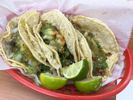 Mercado Acapulco Y Taqueria by null