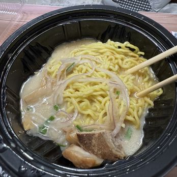 Junpuu - Tonkotsu Ramen - Ramen Near Me - Honolulu, Hawaii
