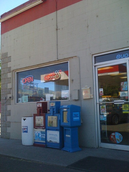 GENERAL STORE Updated August 2024 426 W Main St, Dayton, Washington