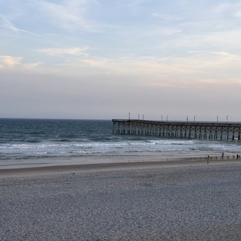 Daddy Mac's Beach Grille - Seafood Near Me - Surf City, North Carolina