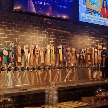 The Hangry Bison - Great environment! - New American Near Me - Winter Park, Florida