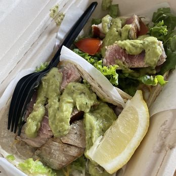 Splash Cafe - Grilled Ahi Tuna Taco 2 Pcs Gluten Free - American Near Me - Pismo Beach, California