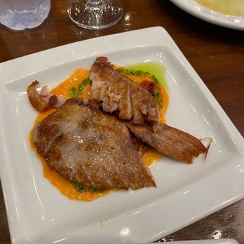 La Bodega de Alfalfa - Barriga de Atun con Salmorejo (Tuna Belly in Brine, €7 for media portion) - Tapas Bars Near Me - Seville, SE