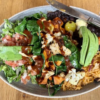 Flores Corte Madera - Veggie Bowl - AMAZING deep flavors! - Mexican Near Me - Corte Madera, California Flores Corte Madera - Veggie Bowl - AMAZING deep flavors! - Mexican Near Me - Corte Madera, California