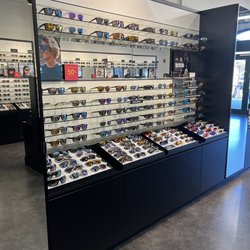 Sunglass Hut - Wall 2