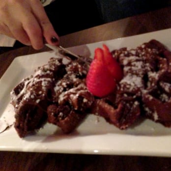 Tryst - Chocolate Waffles - Lounges Near Me - Washington, DC, District of Columbia