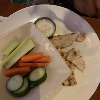 Earls Kitchen + Bar - Kids grilled chicken - New American Near Me - Miami, Florida Earls Kitchen + Bar - Kids grilled chicken - New American Near Me - Miami, Florida