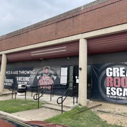 Great Room Escape - Outside the building