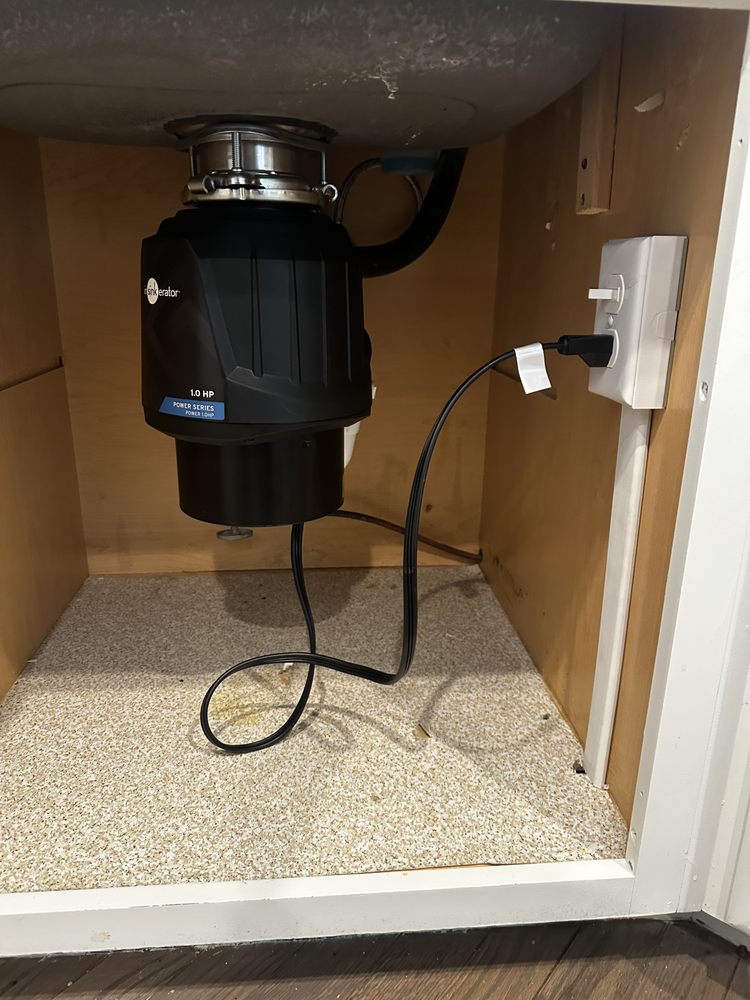 Slide of G&R Home Solutions