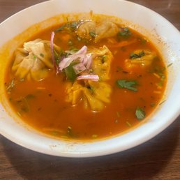 Veg Jhol momo
