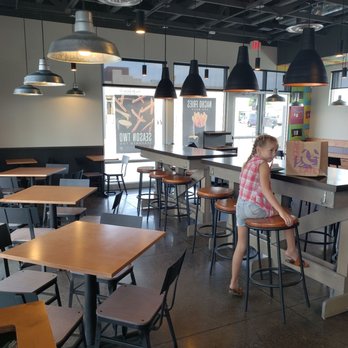 Taco Bell - Seating - Fast Food Near Me - Camp Verde, Arizona