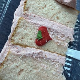 Strawberry Cake
