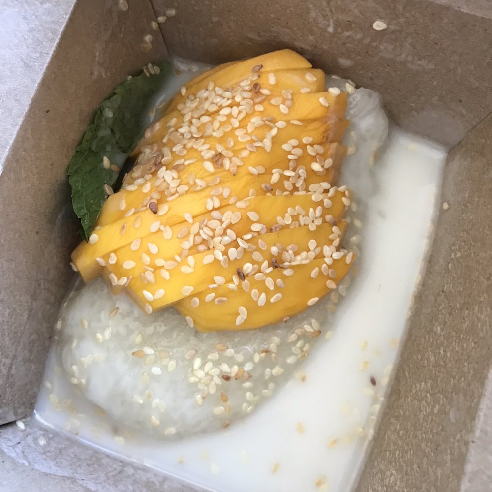 Ban Hua Sai - Mango Sticky Rice - Thai Near Me - Seattle, Washington Ban Hua Sai - Mango Sticky Rice - Thai Near Me - Seattle, Washington