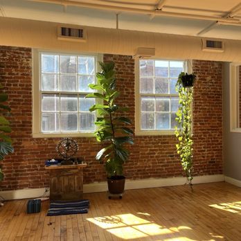 Maha Yoga - Yoga studio - Yoga Near Me - Philadelphia, Pennsylvania
