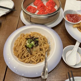 Dumpling Kitchen & Bar - Dim Sum Near Me - Burlingame, California Dumpling Kitchen & Bar - Dim Sum Near Me - Burlingame, California