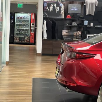 Doug’s Lynnwood Mazda - Showroom - Mazda Boutique - Car Dealers Near Me - Edmonds, Washington Doug’s Lynnwood Mazda - Showroom - Mazda Boutique - Car Dealers Near Me - Edmonds, Washington