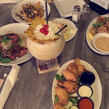 Restaurant 604 - Chicken wings, pupu steak, furikake fries, calamari - Breakfast & Brunch Near Me - Honolulu, Hawaii
