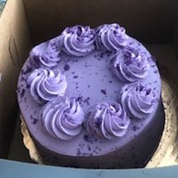 Jennivee’s Bakery - Desserts Near Me - Chicago, Illinois