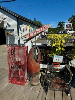 Boothbay Lobster Wharf by null