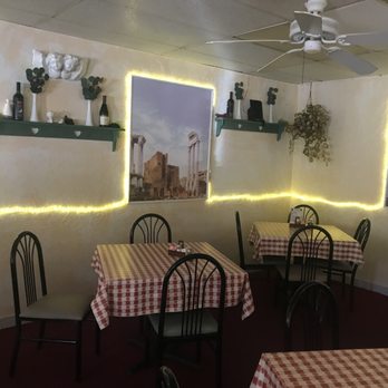 Italian Touch - Ambience - Italian Near Me - St. Petersburg, Florida Italian Touch - Ambience - Italian Near Me - St. Petersburg, Florida