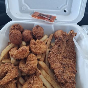 Karo’s Seafood - Karo's 1pc fish,6 shrimp w/fries ..... - Seafood Near Me - Saraland, Alabama