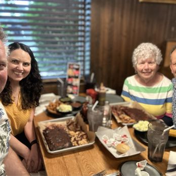 Corky's BBQ - Great dinner with old friends! - Barbeque Near Me - Cordova, Tennessee