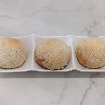 Tim Ho Wan - Baked BBQ Pork Buns - Dim Sum Near Me - Irvine, California Tim Ho Wan - Baked BBQ Pork Buns - Dim Sum Near Me - Irvine, California