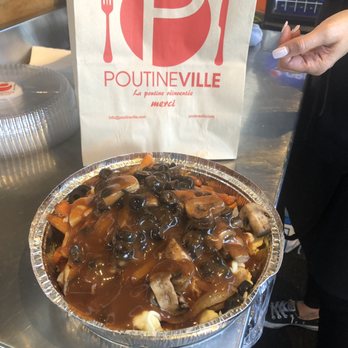 PoutineVille - Poutineries Near Me - Vaudreuil, Quebec