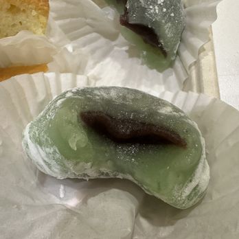 Shuei-Do Manju Shop - Bakeries Near Me - San Jose, California Shuei-Do Manju Shop - Bakeries Near Me - San Jose, California