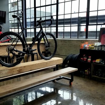 Chain & Spoke Coffee - Coffee & Tea Near Me - Des Moines, Iowa Chain & Spoke Coffee - Coffee & Tea Near Me - Des Moines, Iowa