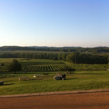 Arrington Vineyards - Wine Tasting Room Near Me - Arrington, Tennessee Arrington Vineyards - Wine Tasting Room Near Me - Arrington, Tennessee