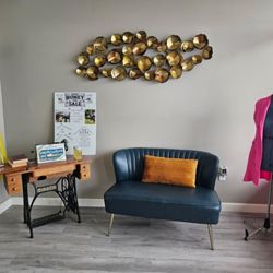 Juliya's Alterations - Business walk in