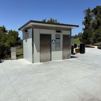 Fremont Terrace Park - Dog Parks Near Me - San Leandro, California Fremont Terrace Park - Dog Parks Near Me - San Leandro, California