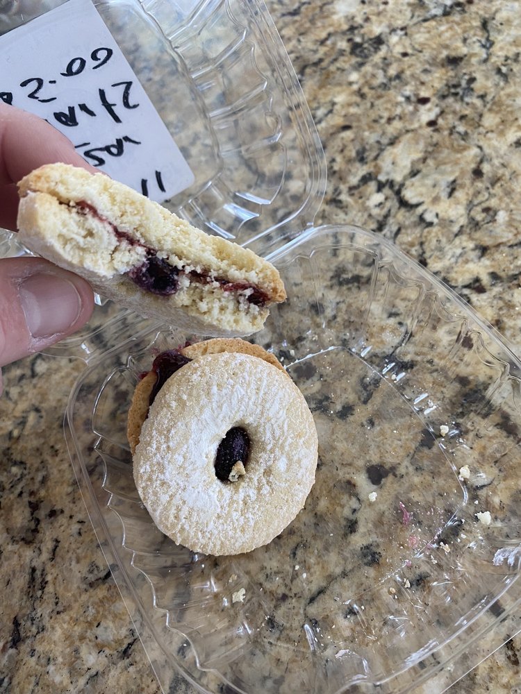 Hot Bagels and More Image