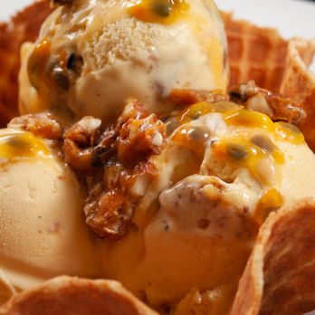 Frice Cream - two scoops of ice cream in a waffle - Ice Cream & Frozen Yogurt Near Me - Miami, Florida Frice Cream - two scoops of ice cream in a waffle - Ice Cream & Frozen Yogurt Near Me - Miami, Florida