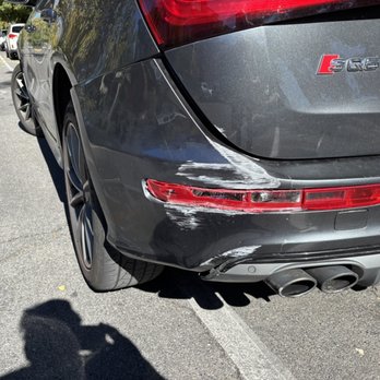 Valet Auto Body - After the pole hit me. - Body Shops Near Me - Draper, Utah Valet Auto Body - After the pole hit me. - Body Shops Near Me - Draper, Utah