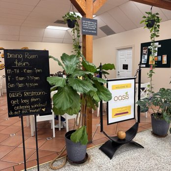 Oasis Vegetarian Cafe - Inside - Vegetarian Near Me - Riverside, California Oasis Vegetarian Cafe - Inside - Vegetarian Near Me - Riverside, California