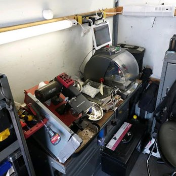 AA King Lockout Mobile Locksmith - Keys & Locksmiths Near Me - Jacksonville, North Carolina AA King Lockout Mobile Locksmith - Keys & Locksmiths Near Me - Jacksonville, North Carolina