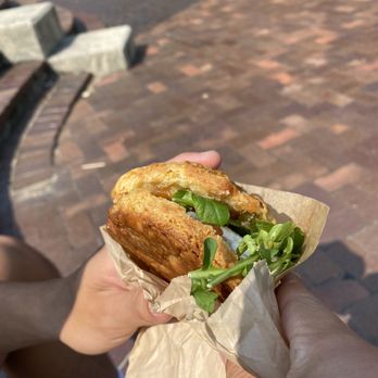 Ellē - Biscuit sandwich - Cafes Near Me - Washington, DC, District of Columbia Ellē - Biscuit sandwich - Cafes Near Me - Washington, DC, District of Columbia