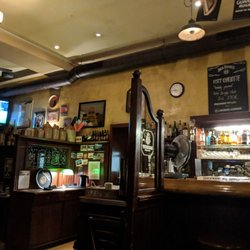 Molly Malone's Irish Pub