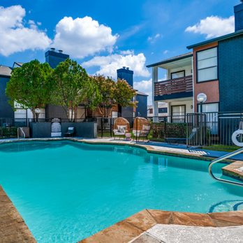 Evaline Apartments - Apartments Near Me - Dallas, Texas Evaline Apartments - Apartments Near Me - Dallas, Texas
